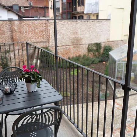 Centro Storico Recinto Dei Nobili 2-Private Parking Apartment Asti Exterior photo