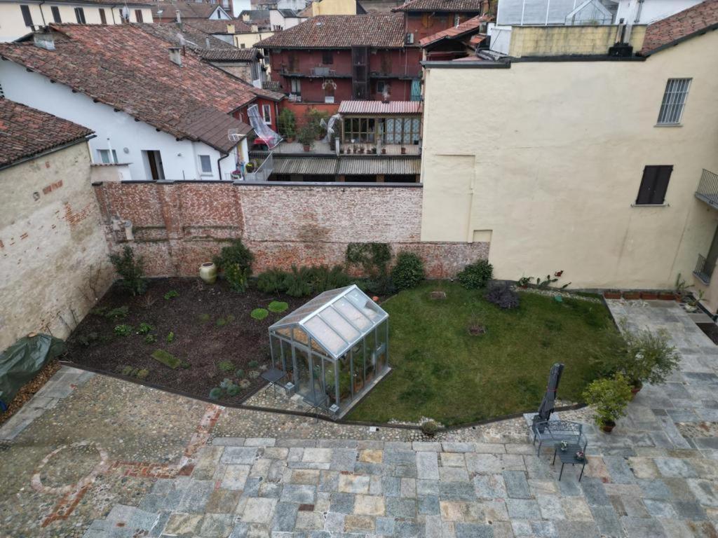 Apartment Centro Storico Recinto Dei Nobili 2-private Parking Asti